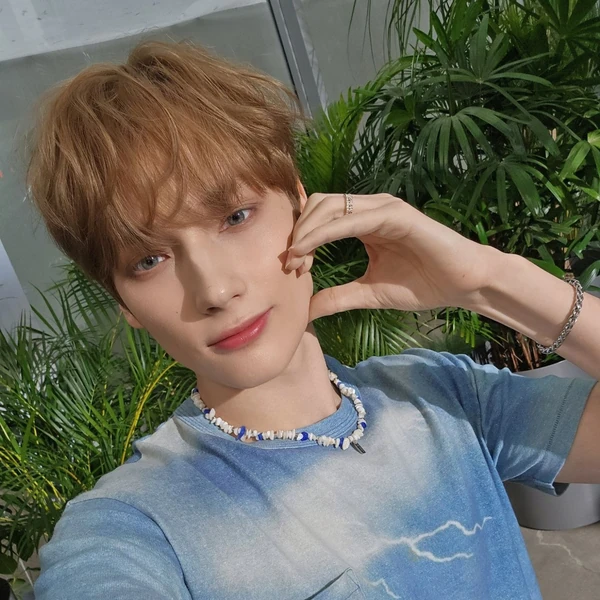 Fans' Pick: Best Moment of HueningKai (TOMORROW X TOGETHER)