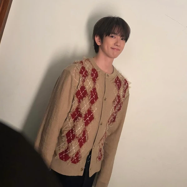 Fans' Pick: Best Moment of Jinyoung (GOT7)