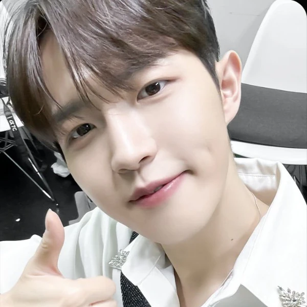 오늘 가장 사랑받은 김재환의 모습