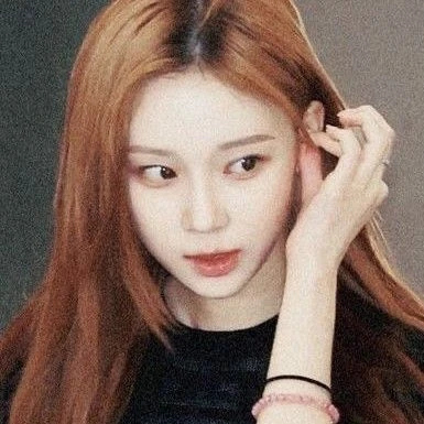 充滿粉絲愛意的Winter (aespa)人氣照片