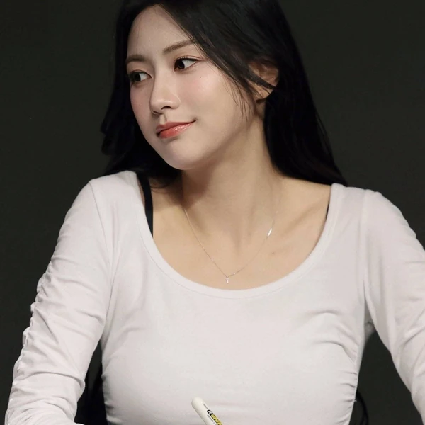 Today's Most Loved Oh Hayoung (Apink)