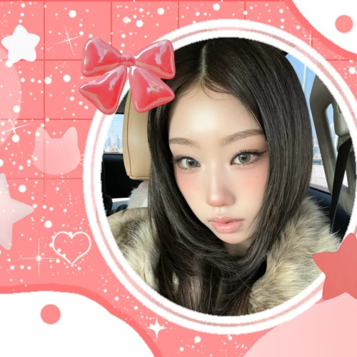 Signature photo of 최정은 (izna) capturing their charm