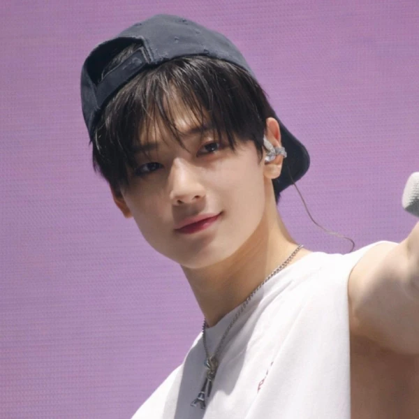 Top Photo Full of Juyeon (THE BOYZ) Love