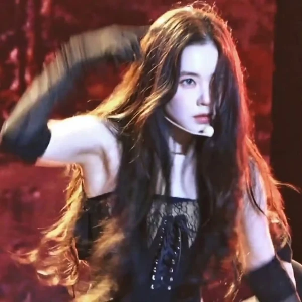 Top Photo Full of Irene (Red Velvet) Love