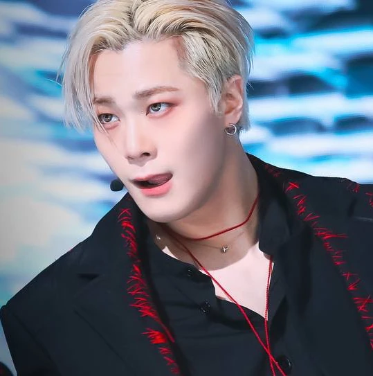 Top Photo Full of Moonbin (ASTRO) Love