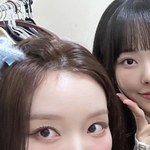 Top Photo Full of Loossemble Love