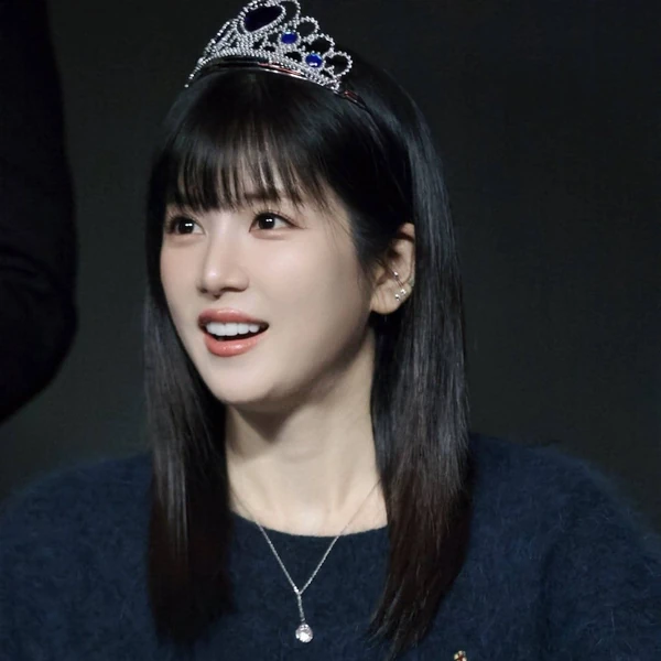 Today's Most Loved Park Chorong (Apink)