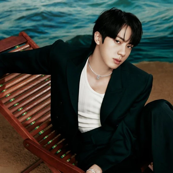 팬들이 뽑은 진 (방탄소년단) 최고의 순간