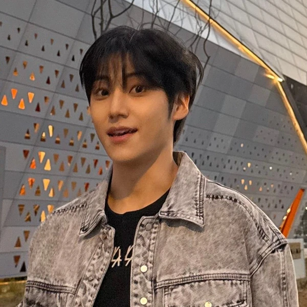 Fans' Pick: Best Moment of Lee Eunsang (YOUNITE)