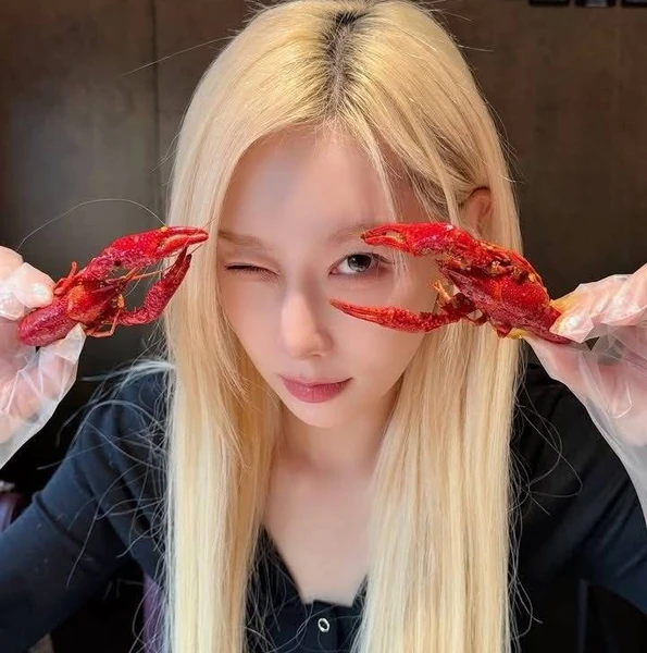 充滿粉絲愛意的DREAMCATCHER人氣照片