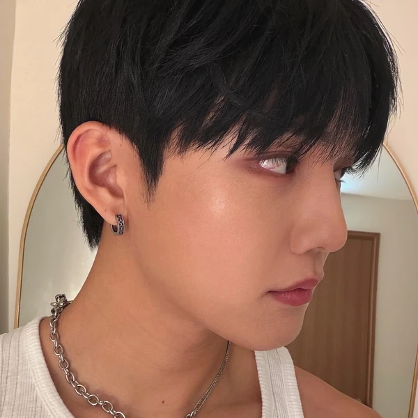 Popular profile picture of 昇勳 (B.D.U) loved by fans