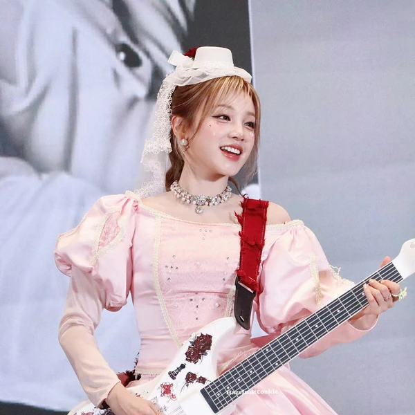 Today's Most Loved Yuqi (i-dle)