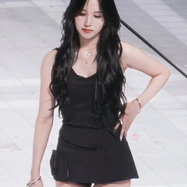 今日最受喜愛的Mina (TWICE)