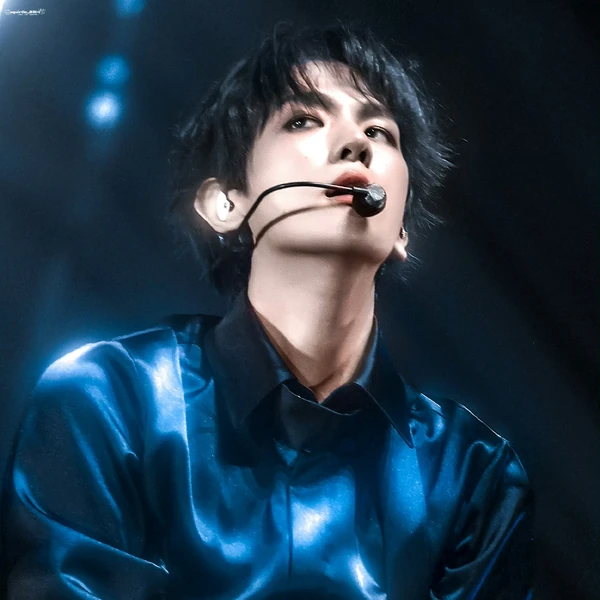 오늘 가장 사랑받은 백현 (EXO)의 모습