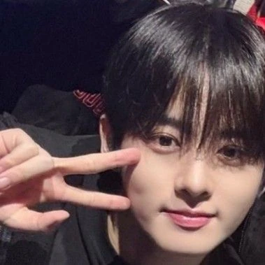 Shining profile picture of YOUNITE on today's Choeaedol