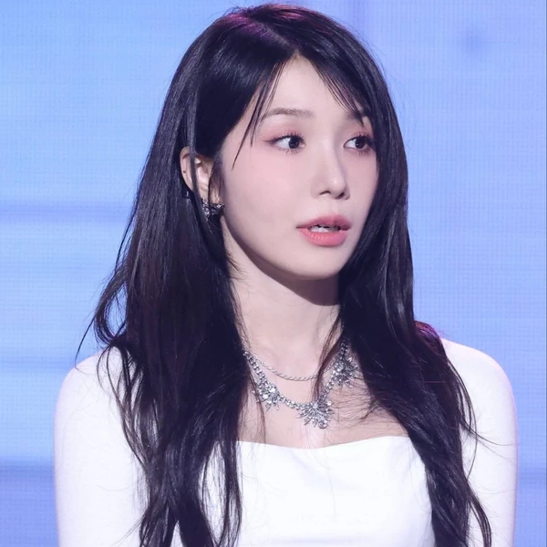 Fans' Pick: Best Moment of Jeong Eunji (Apink)