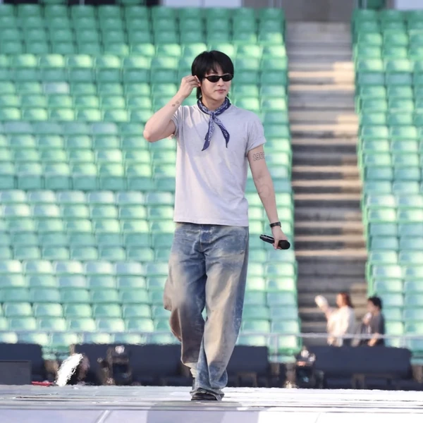 Today's Most Loved WOODZ