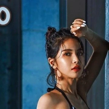 Today's Most Loved Solar (MAMAMOO)