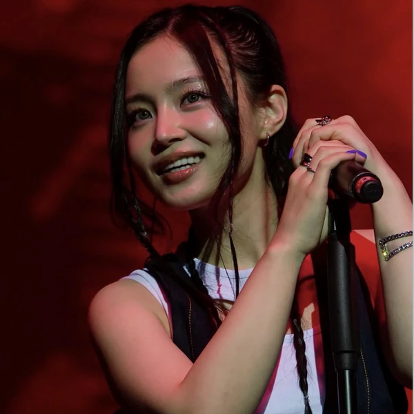 Fans' Pick: Best Moment of Lee Hi