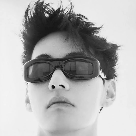 팬들이 뽑은 뷔 (방탄소년단) 최고의 순간