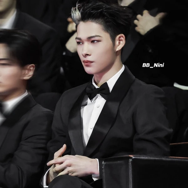 充滿粉絲愛意的NI-KI (ENHYPEN)人氣照片