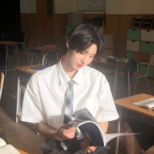 Top Photo Full of Juwang (KickFlip) Love