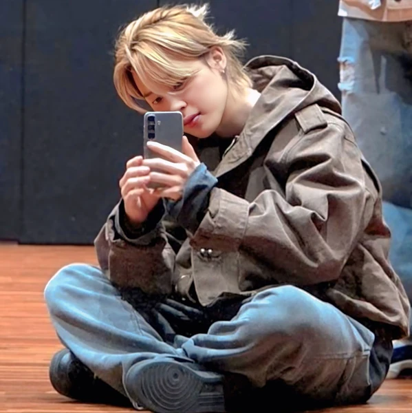 Momen Terbaik Jimin (BTS) Pilihan Penggemar