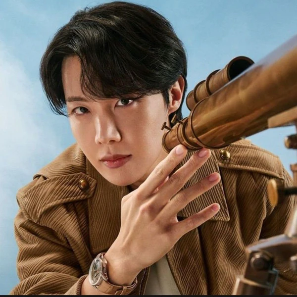 오늘 가장 사랑받은 제이홉 (방탄소년단)의 모습