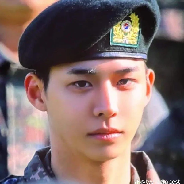 Top Photo Full of Hwarang Love