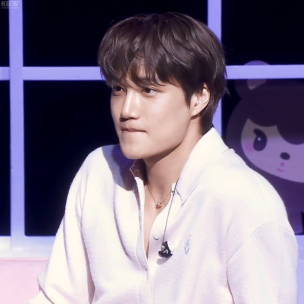 Foto Populer Penuh Cinta untuk Kai (EXO)