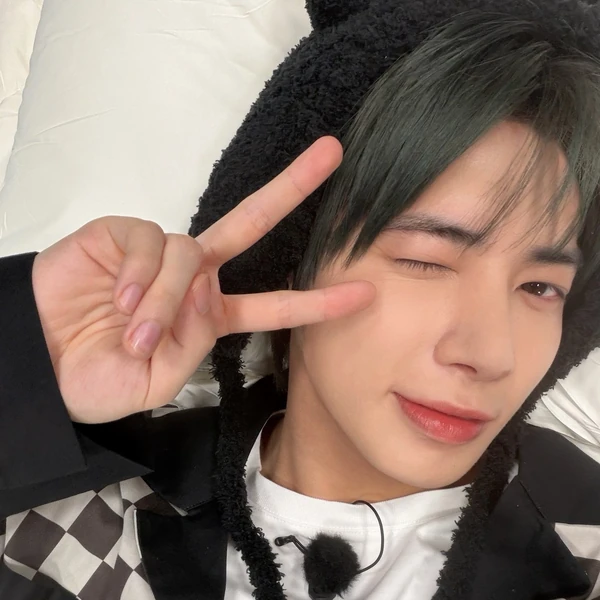 태현 (투모로우바이투게더) 팬심 가득한 인기 사진