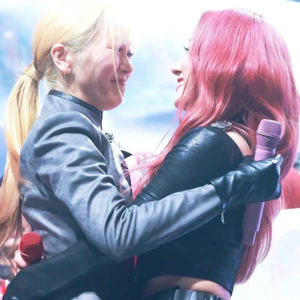 Momen Terbaik DREAMCATCHER Pilihan Penggemar