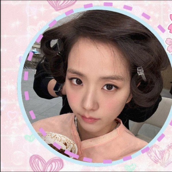 오늘 가장 사랑받은 지수 (BLACKPINK)의 모습