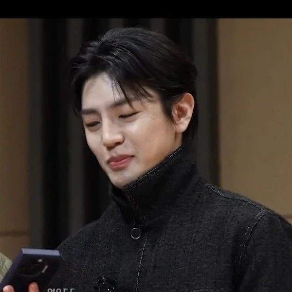 ファンが選んだドンフン (A.C.E)最高の瞬間