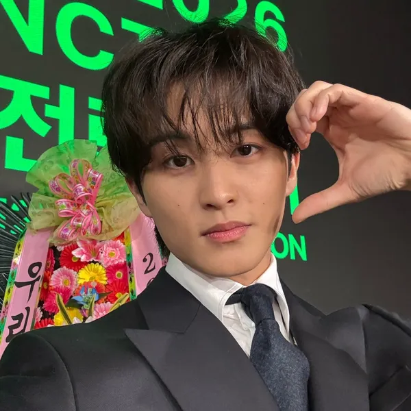 Top Photo Full of Mark (NCT 127, NCT DREAM) Love