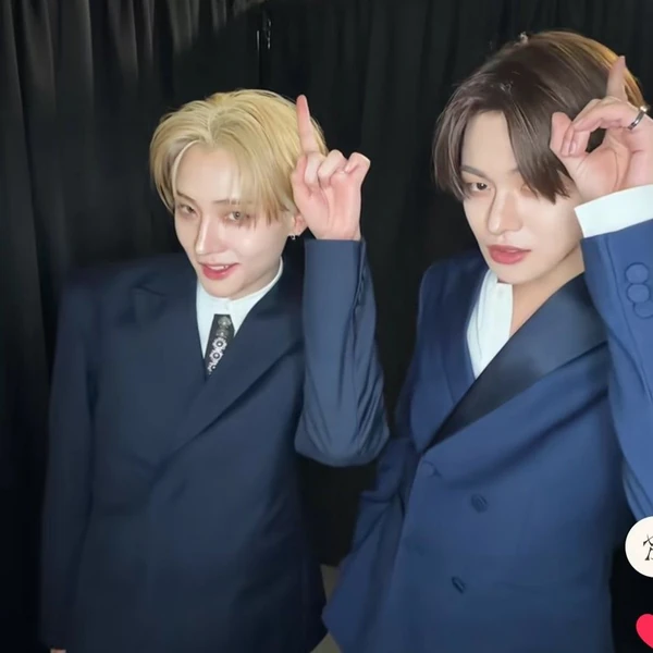 Today's Most Loved Lee Leo (ALPHA DRIVE ONE)