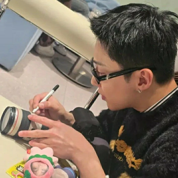 Shining profile picture of 钟业 (B.A.P) on today's Choeaedol