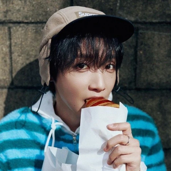 Today's Most Loved Jeong Sewoon