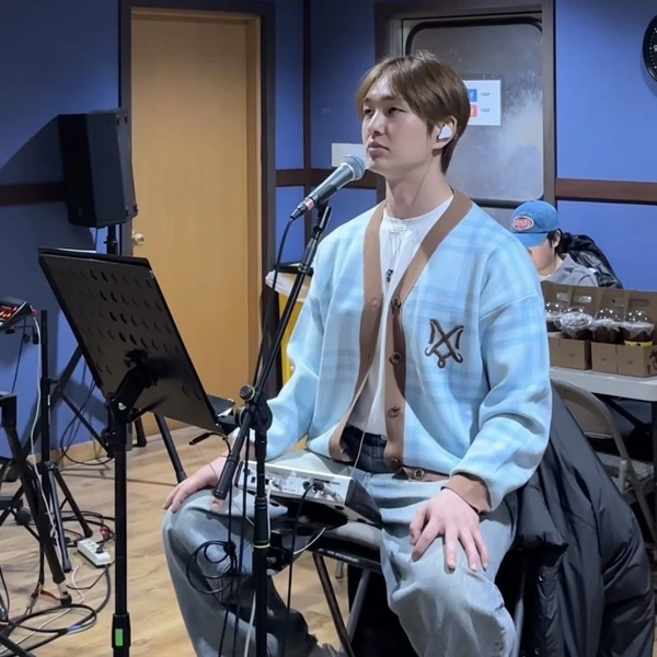 Top Photo Full of Onew (SHINee) Love