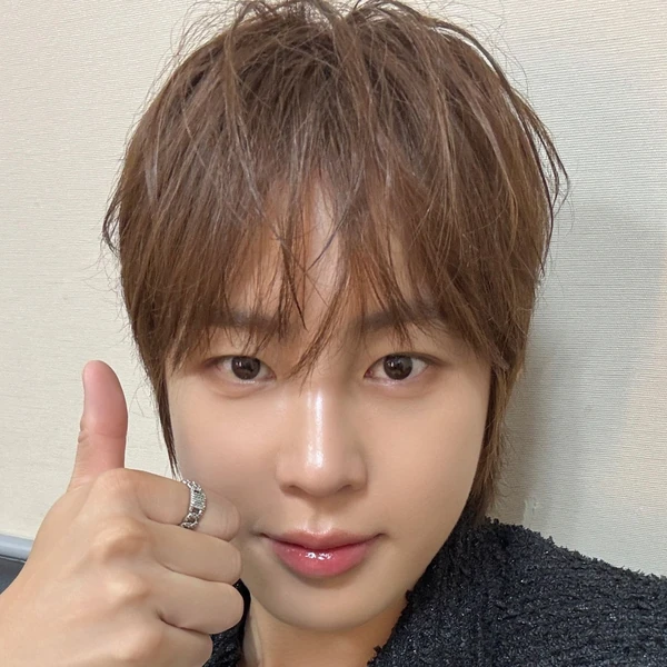 하성운 팬심 가득한 인기 사진