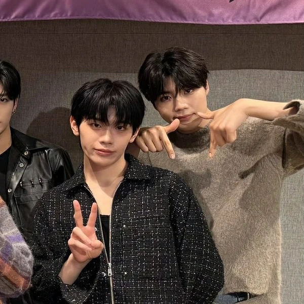 Top Photo Full of ZEROBASEONE Love