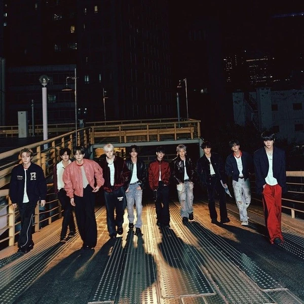 Shining profile picture of TREASURE on today's Choeaedol