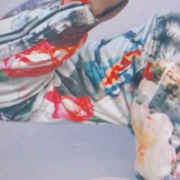 Signature photo of 오오니시 류세이 (나니와단시) capturing their charm