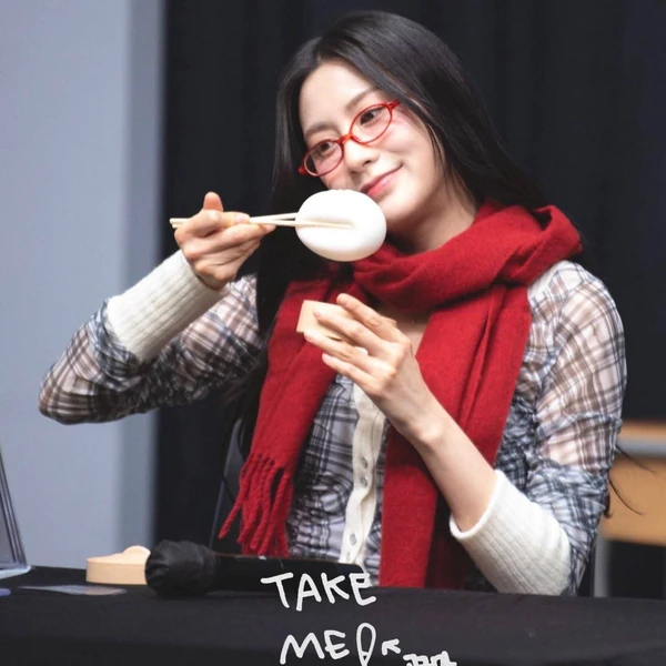 Penampilan Oh Hayoung (Apink) yang Paling Dicintai Hari Ini