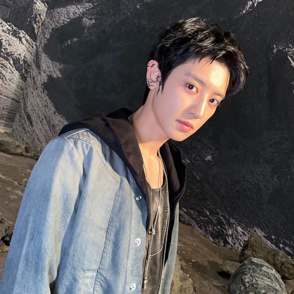 今日最受喜愛的燦烈 (EXO)