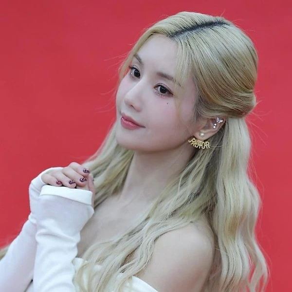 Top Photo Full of Kwon Eunbi Love