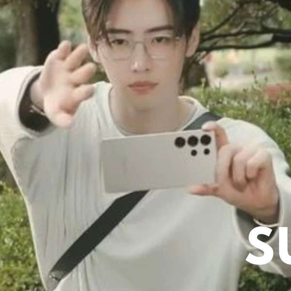 성훈 (ENHYPEN) 팬심 가득한 인기 사진