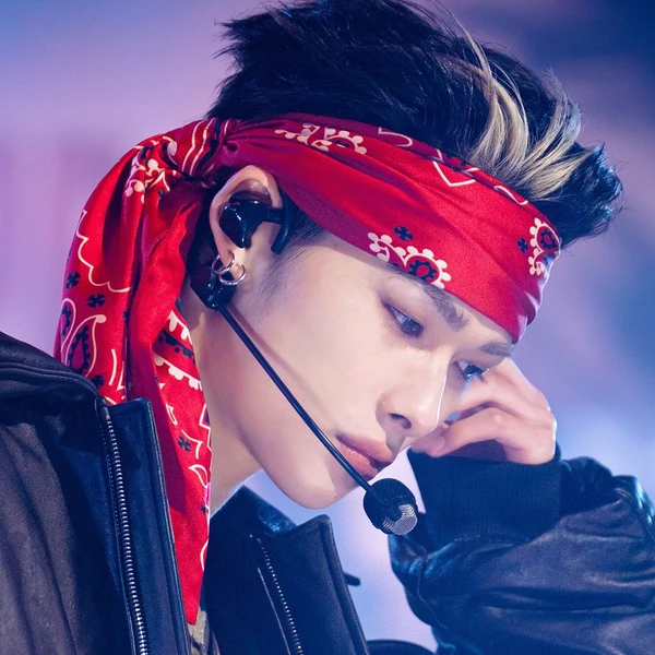 Signature photo of NI-KI (ENHYPEN) capturing their charm