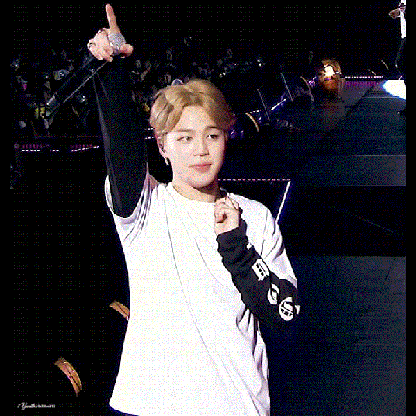 Foto perwakilan Jimin (BTS) yang penuh pesona