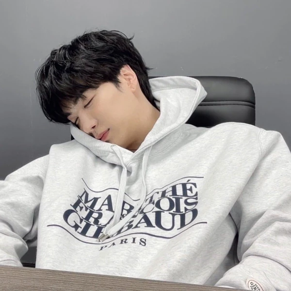 Top Photo Full of Kim Jonghyeon Love